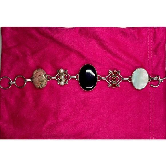 Vintage handcrafted sterling silver black onyx gemstone bracelet 7- 8 inch lengt